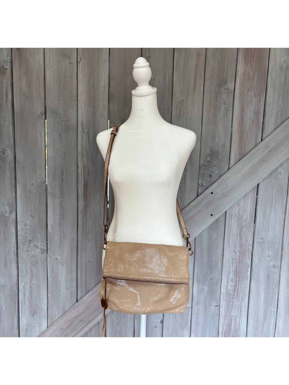 Snake handbag beige crossbody - Margot New York  - Glam & chic